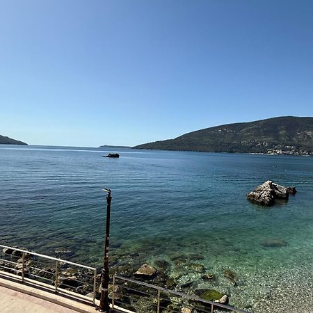 Skver Studio Apartments Herceg Novi Esterno foto